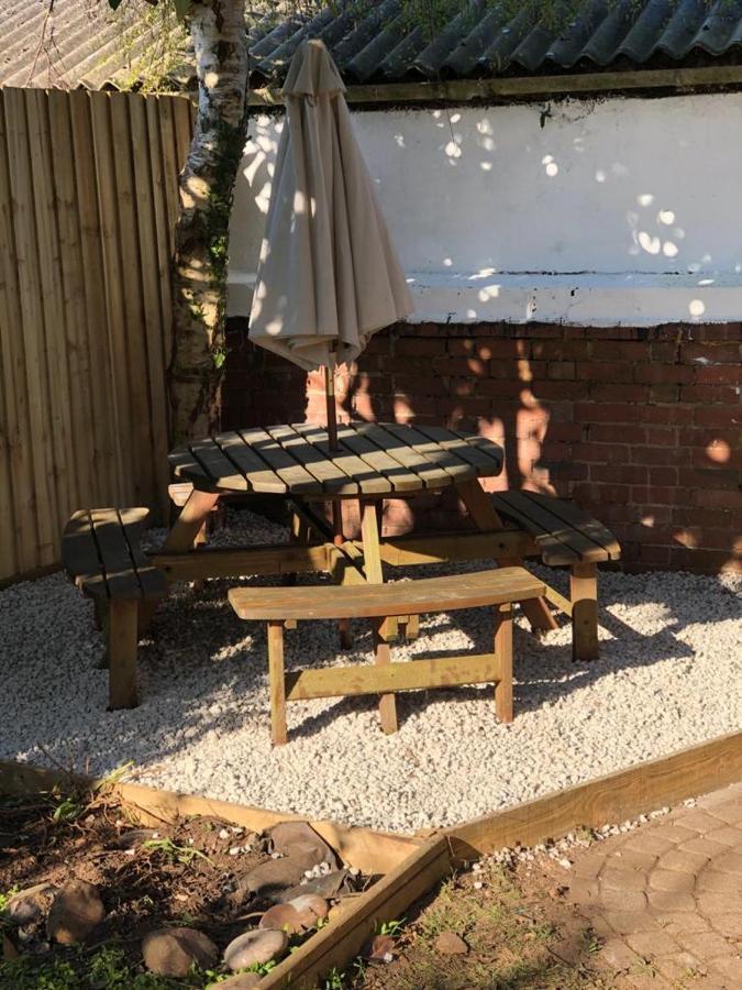 Hamilton House Villa Exmouth Bagian luar foto