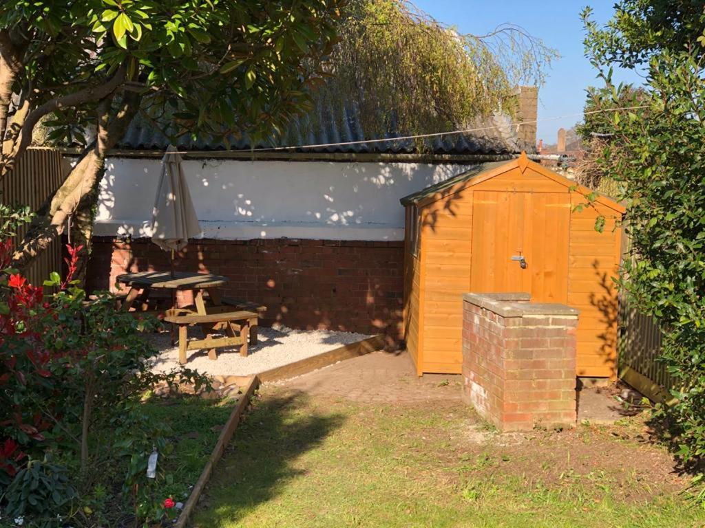 Hamilton House Villa Exmouth Bagian luar foto