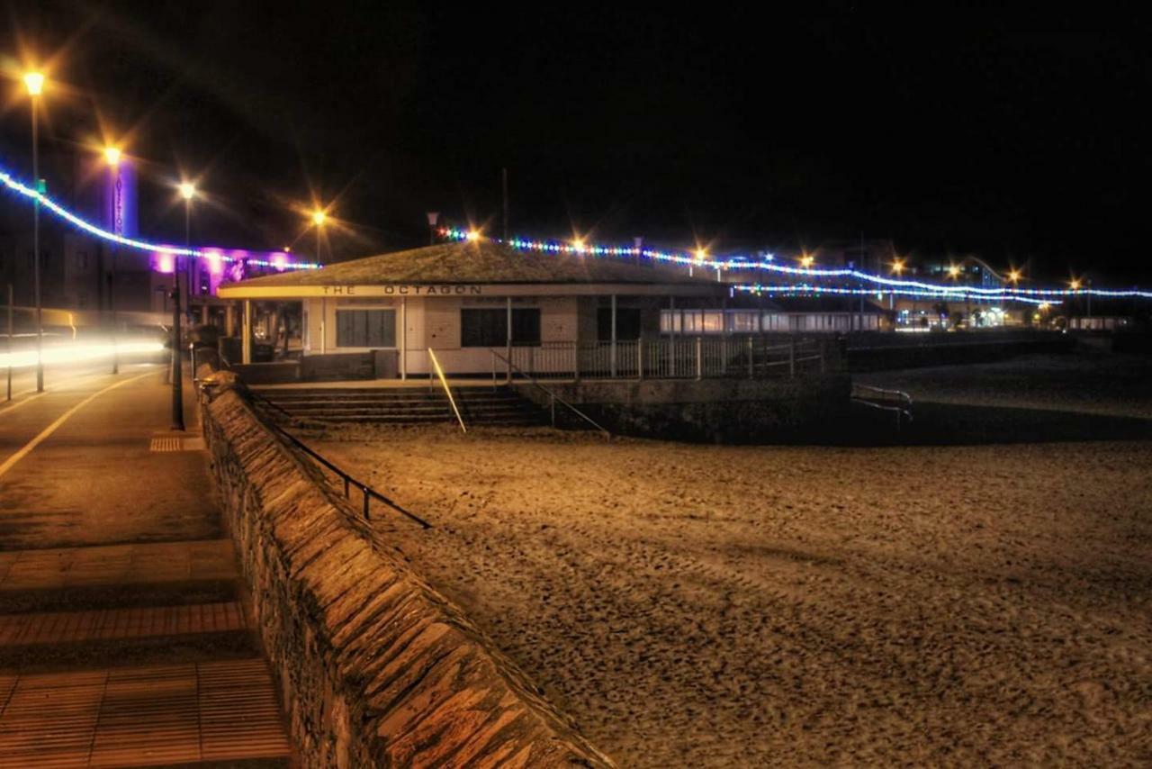 Hamilton House Villa Exmouth Bagian luar foto
